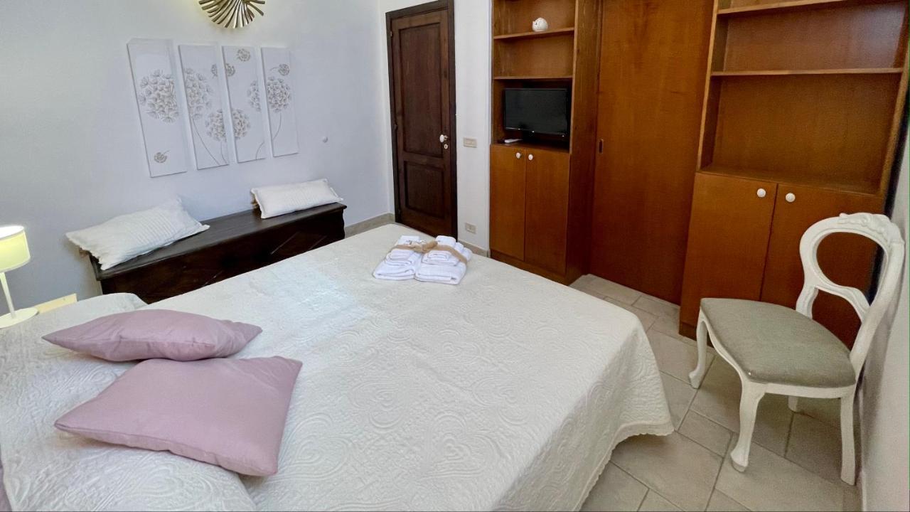 Dimora Bellini Apartment And Rooms Castellana Grotte Extérieur photo