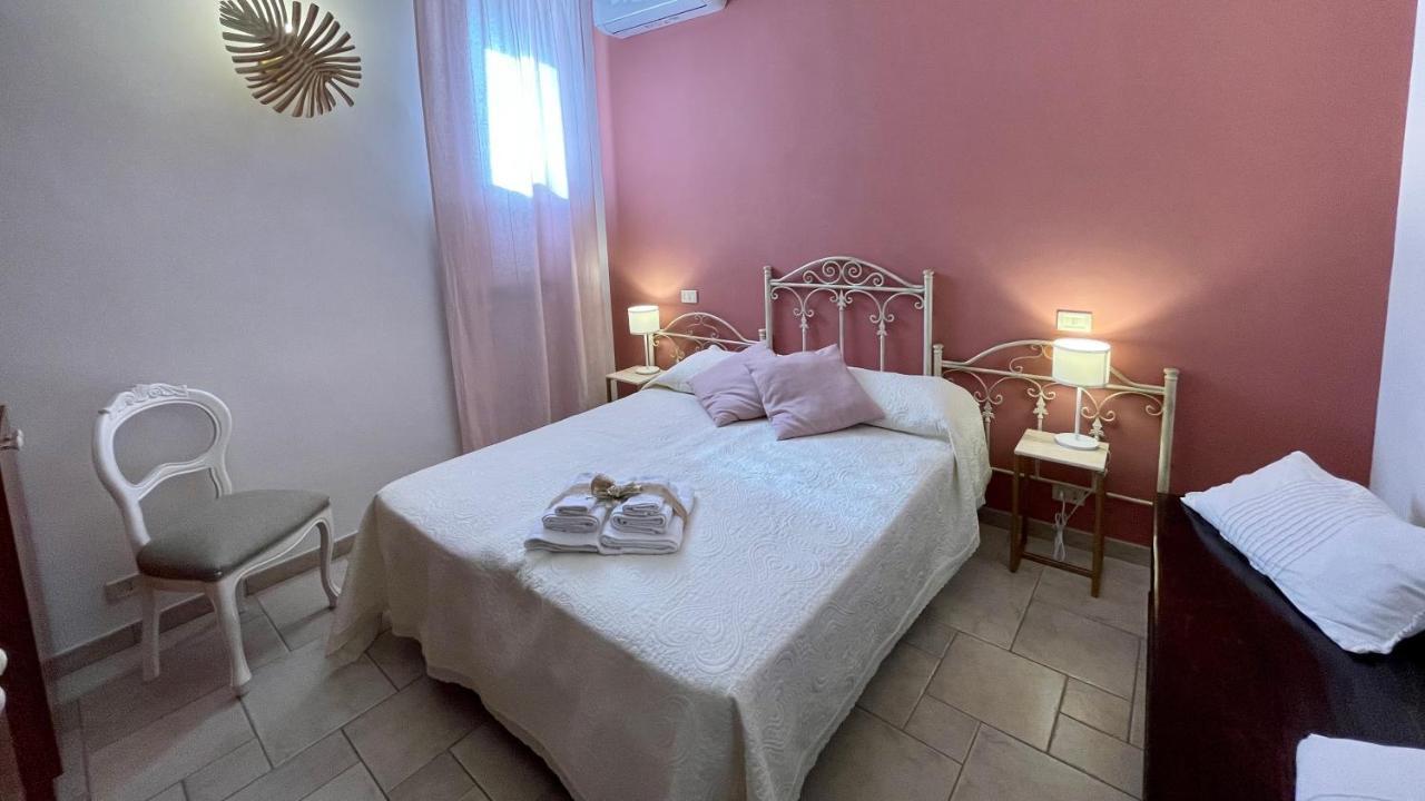 Dimora Bellini Apartment And Rooms Castellana Grotte Extérieur photo