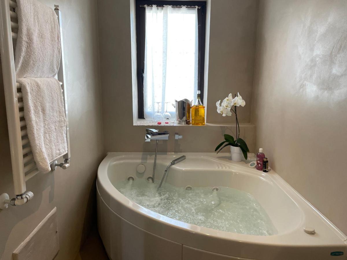 Dimora Bellini Apartment And Rooms Castellana Grotte Extérieur photo