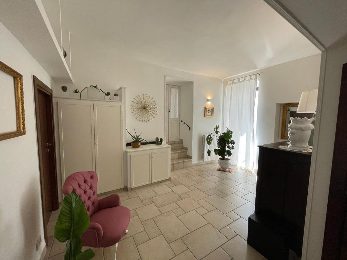 Dimora Bellini Apartment And Rooms Castellana Grotte Extérieur photo