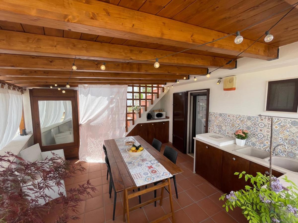 Dimora Bellini Apartment And Rooms Castellana Grotte Extérieur photo